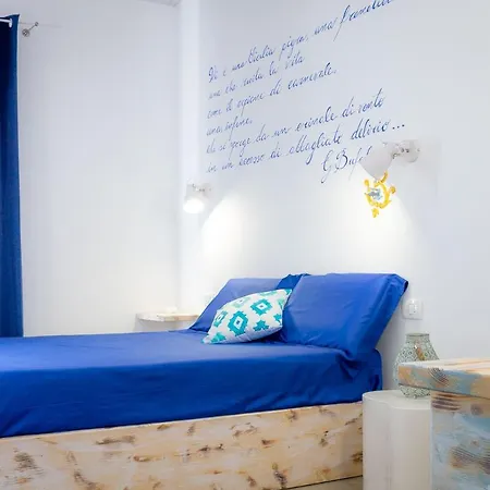 Isola Dei Poeti Bed and breakfast